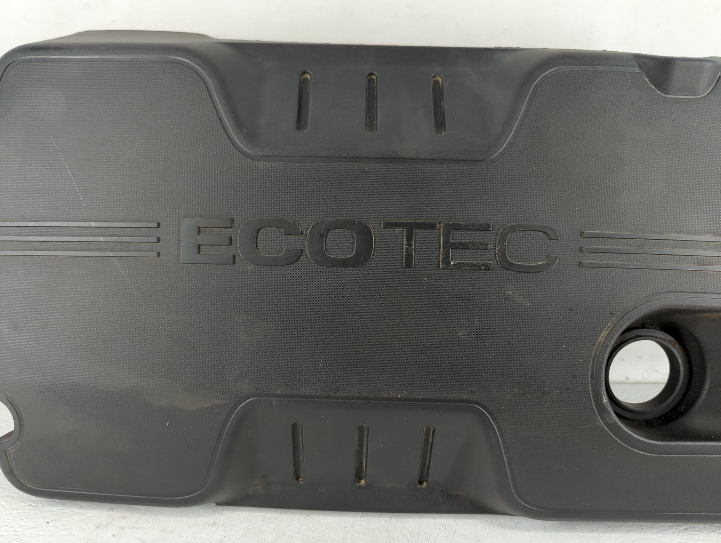 2016 Buick Lacrosse Engine Cover - Oemusedautoparts1.com