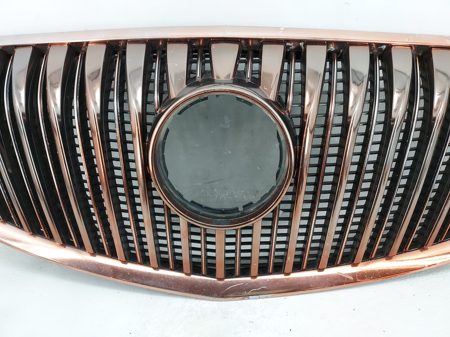 2014-2016 Buick Lacrosse Front Grille Bumper Not Included - Oemusedautoparts1.com