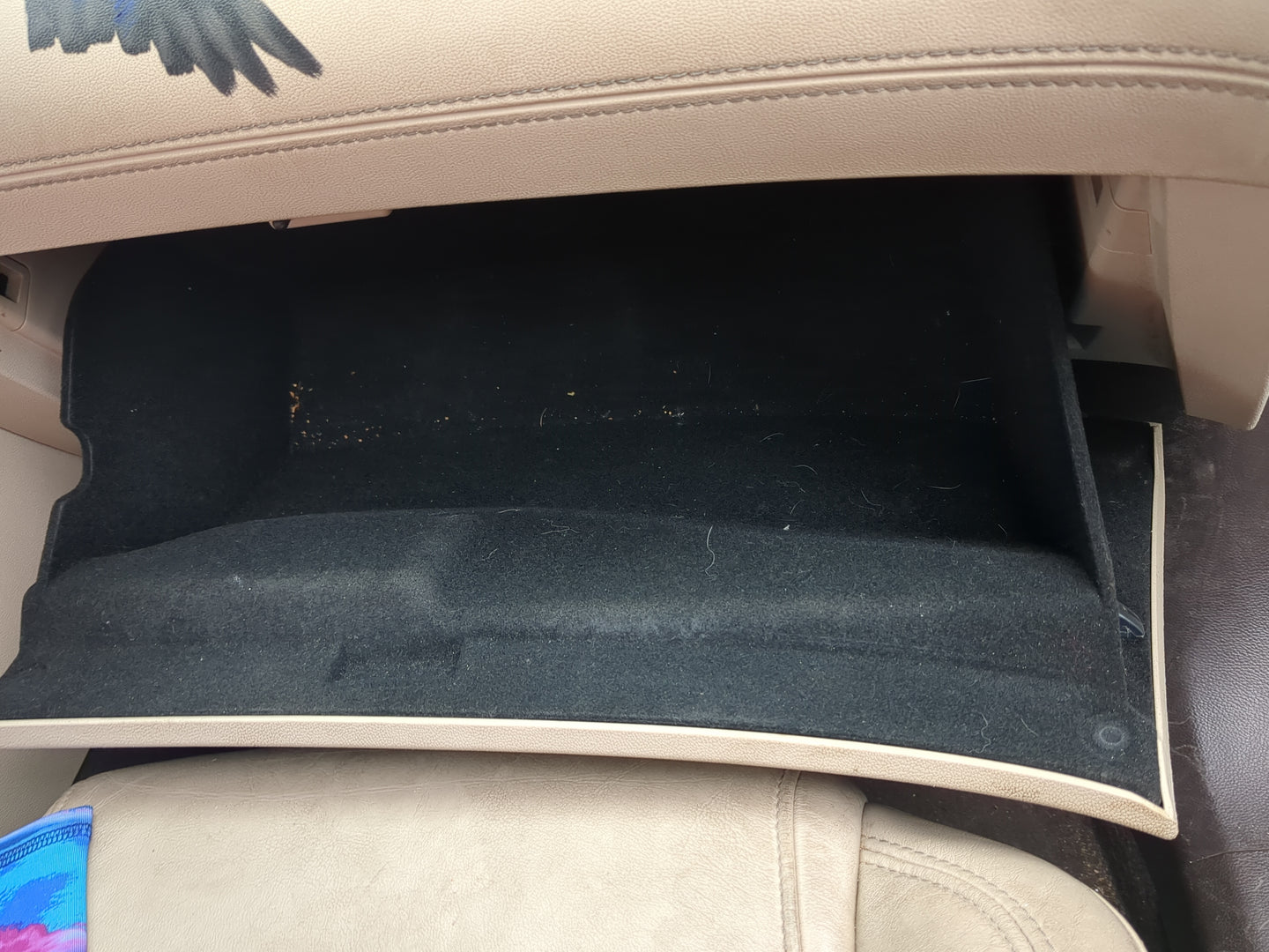 2016 Buick Lacrosse Passenger Glove Box Door Storage Compartment - Oemusedautoparts1.com