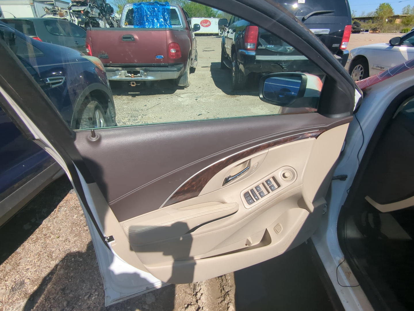 2016 Buick Lacrosse Front Left Driver Interior Door Panel Trim - Oemusedautoparts1.com