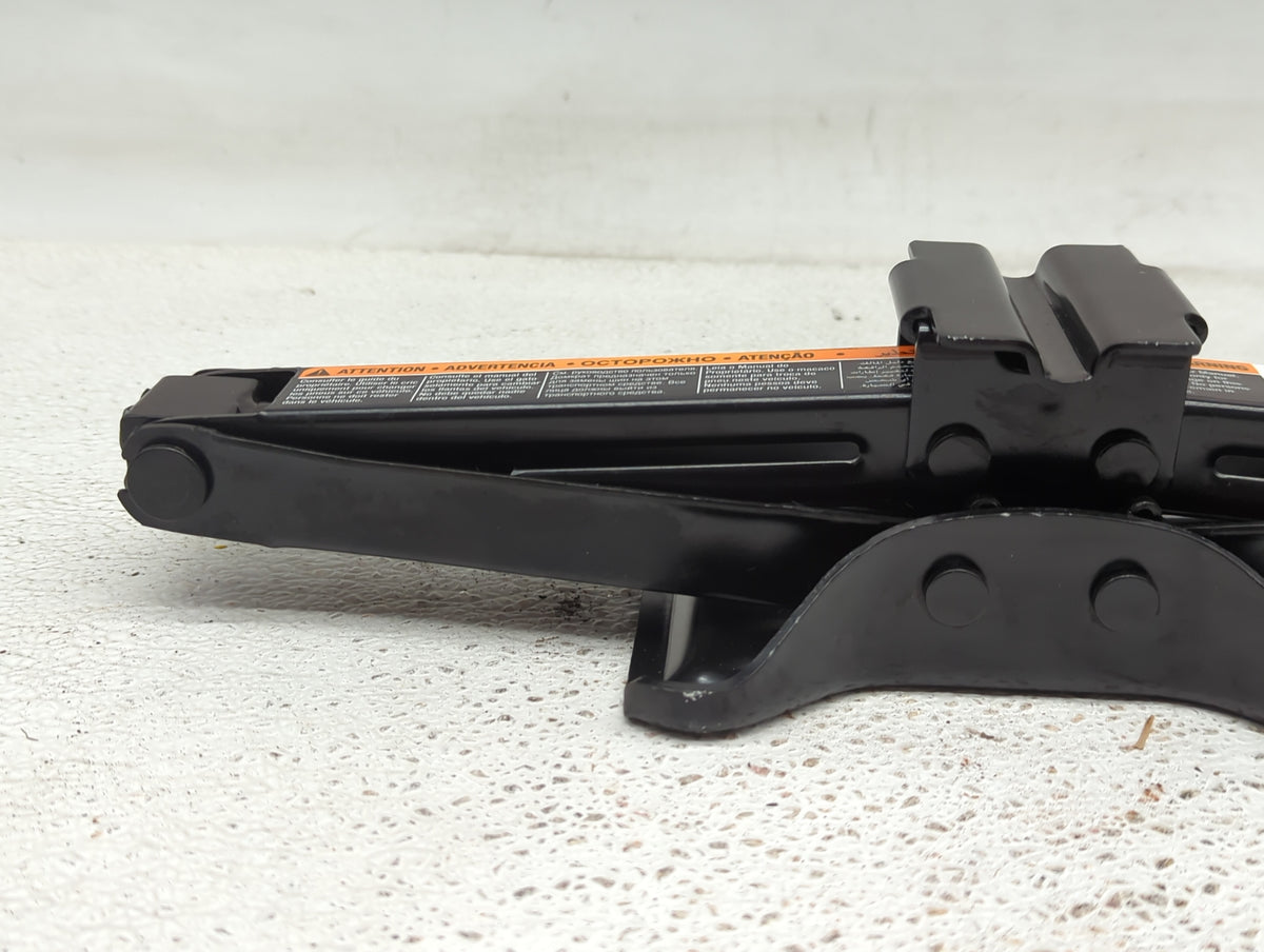 2016 Buick Regal Spare Scissor Car Jack 1081859 - Oemusedautoparts1.com