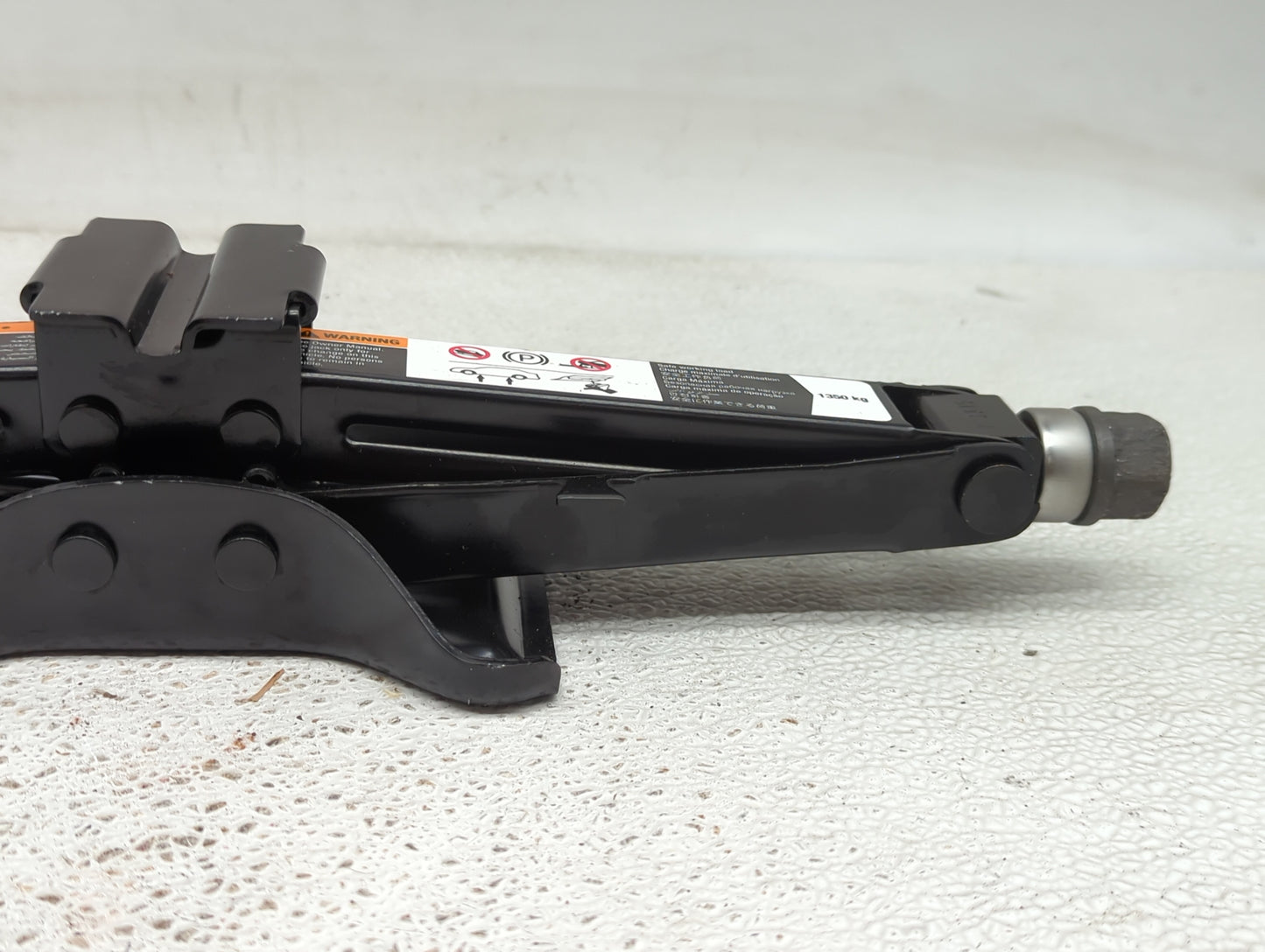 2016 Buick Regal Spare Scissor Car Jack - Oemusedautoparts1.com