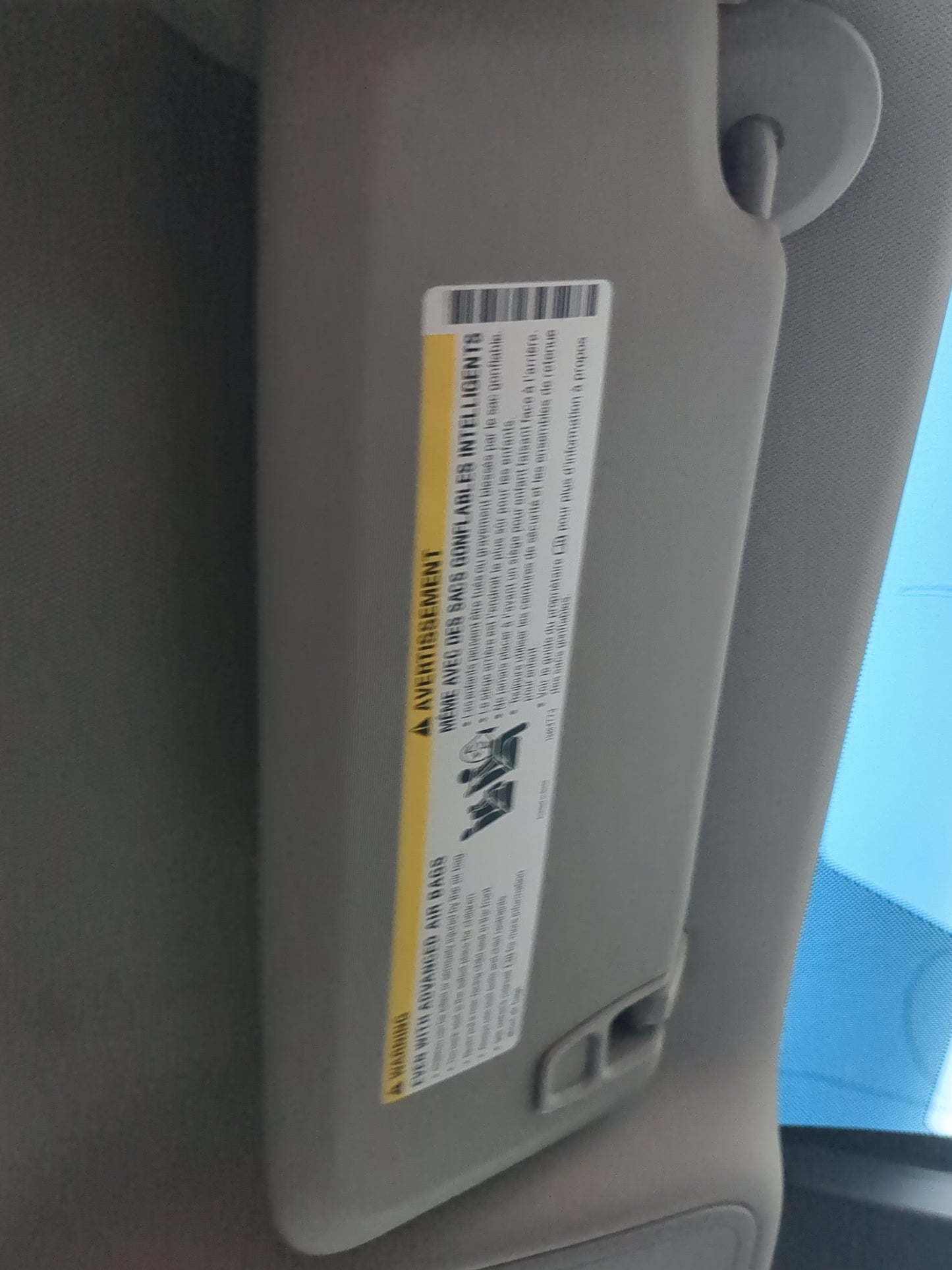 2016-2017 Buick Regal Sun Visor Shade Replacement Passenger Right Mirror Fits Fits 2016 2017 OEM Used Auto Parts - Oemusedau