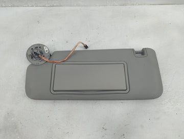 2016-2017 Buick Regal Sun Visor Shade Replacement Passenger Right Mirror Fits Fits 2016 2017 OEM Used Auto Parts - Oemusedau