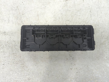 2015-2017 Buick Regal Body Control Module Bcm Inner Cabin Fuse Box - Oemusedautoparts1.com