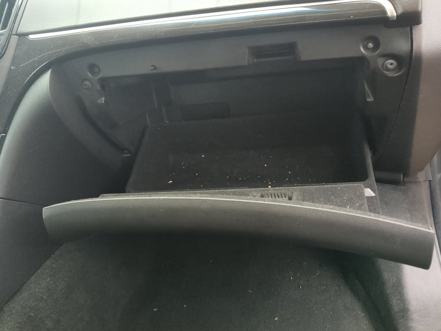 2016 Buick Regal Passenger Glove Box Door Storage Compartment - Oemusedautoparts1.com