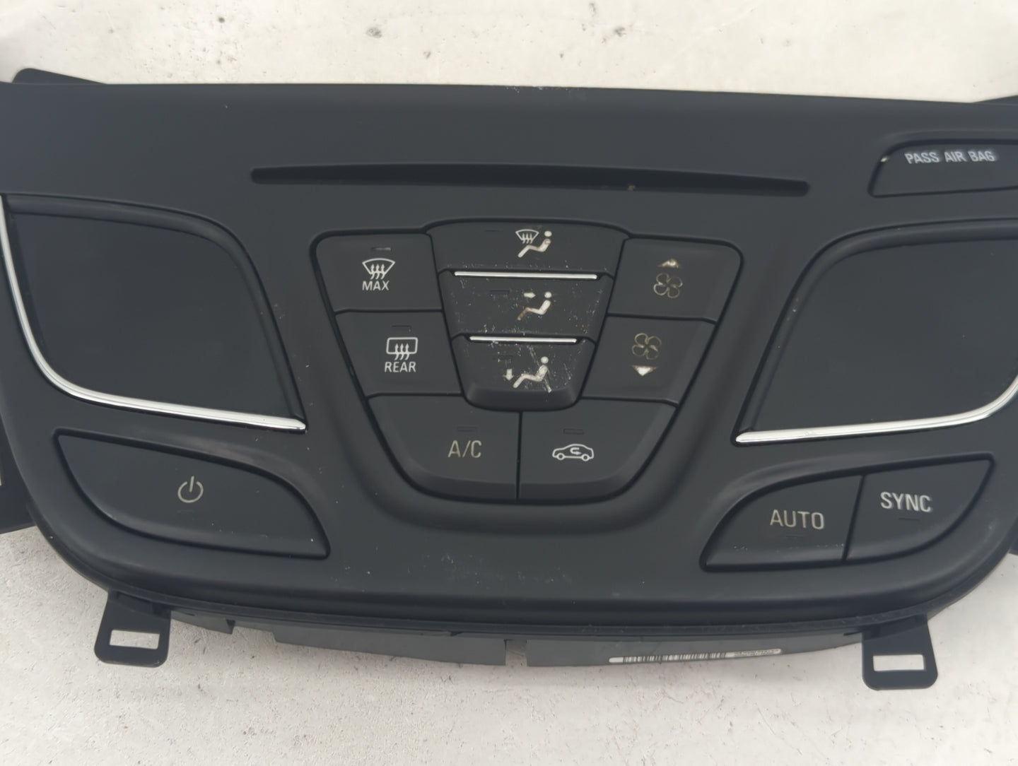 2016 Buick Regal Climate Control Module Temperature AC/Heater Replacement Fits OEM Used Auto Parts - Oemusedautoparts1.com
