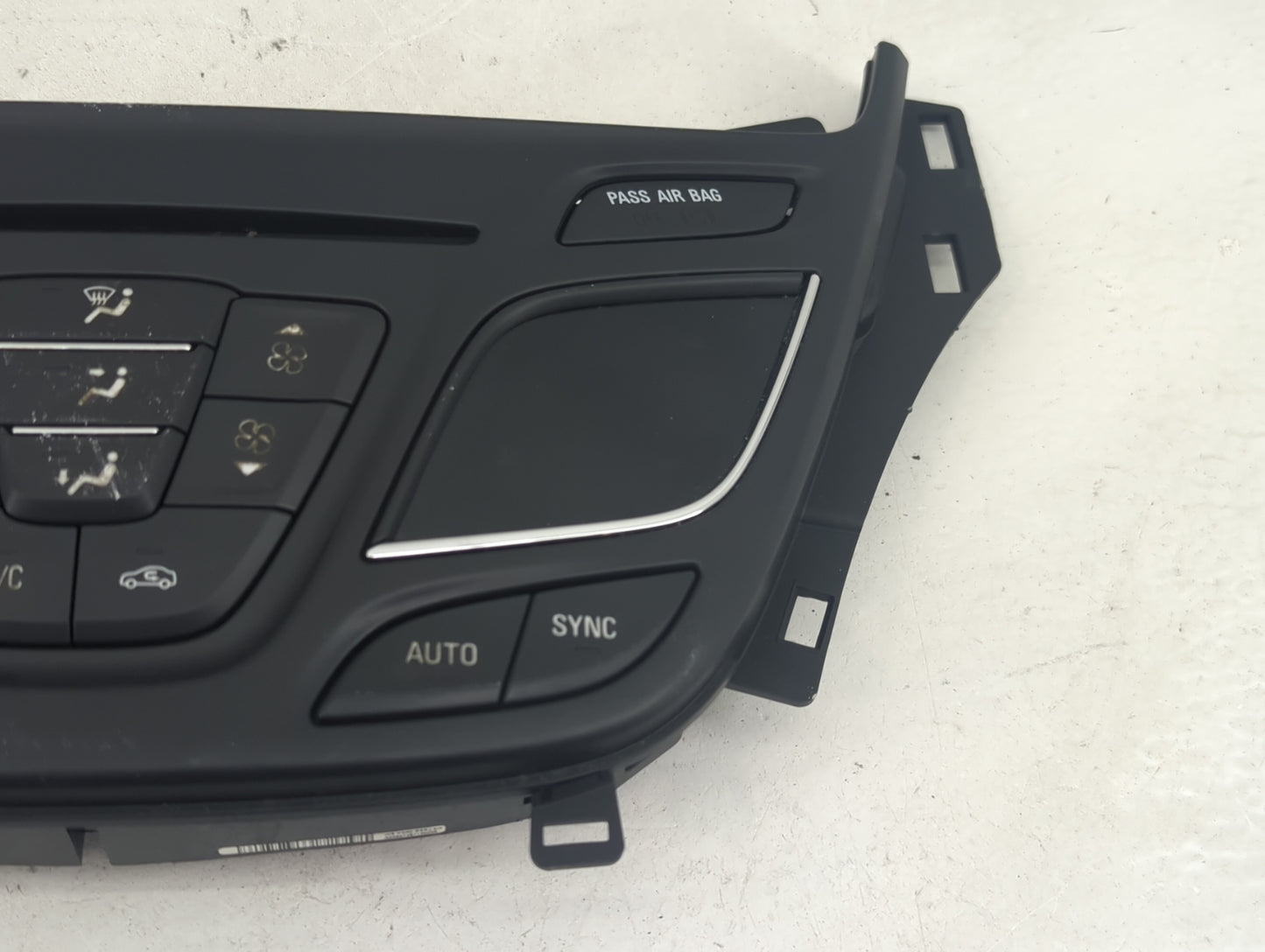 2016 Buick Regal Climate Control Module Temperature AC/Heater Replacement Fits OEM Used Auto Parts - Oemusedautoparts1.com