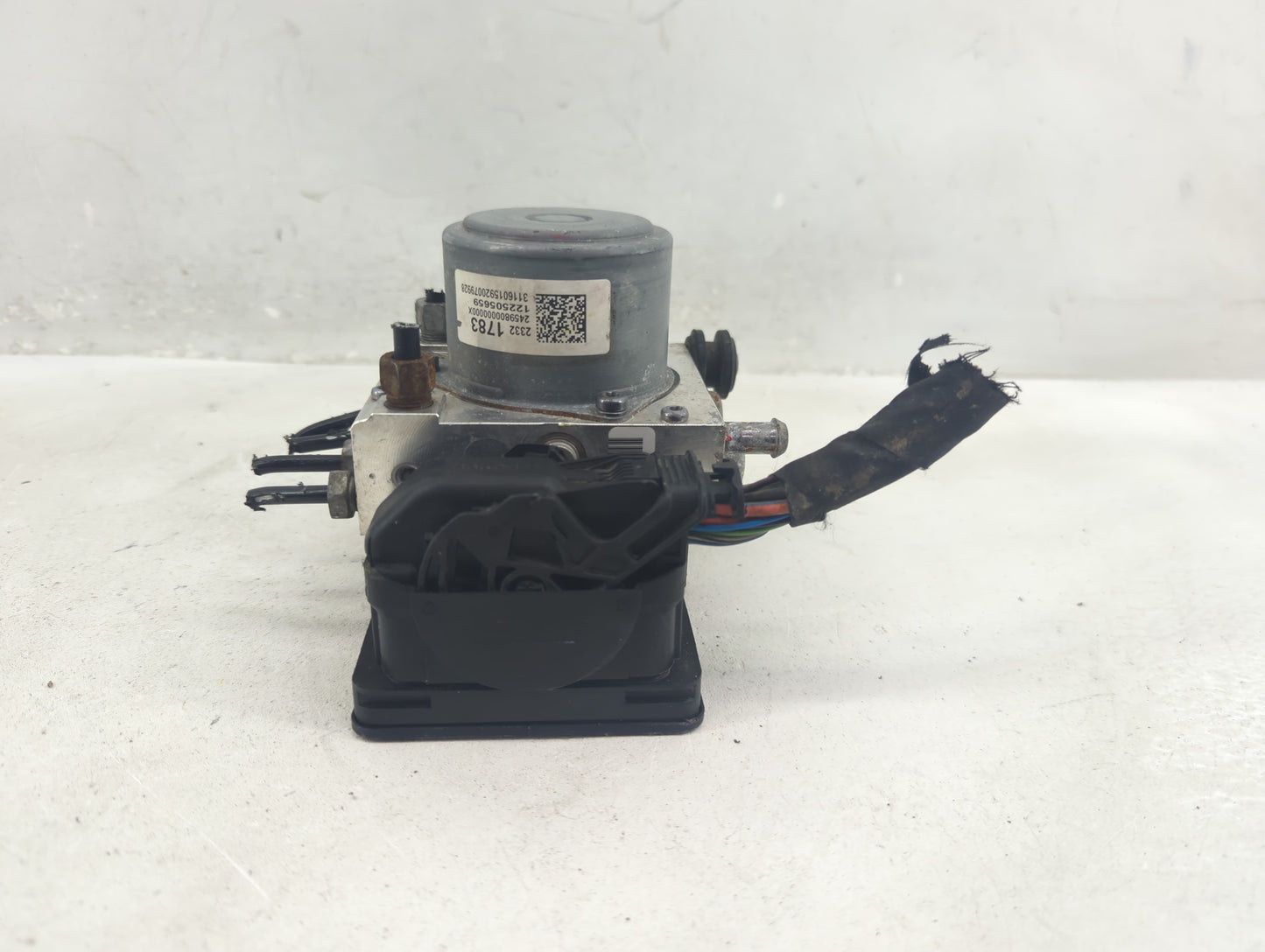 2016-2017 Buick Regal ABS Pump Control Module Replacement Fits Fits 2016 2017 OEM Used Auto Parts - Oemusedautoparts1.com