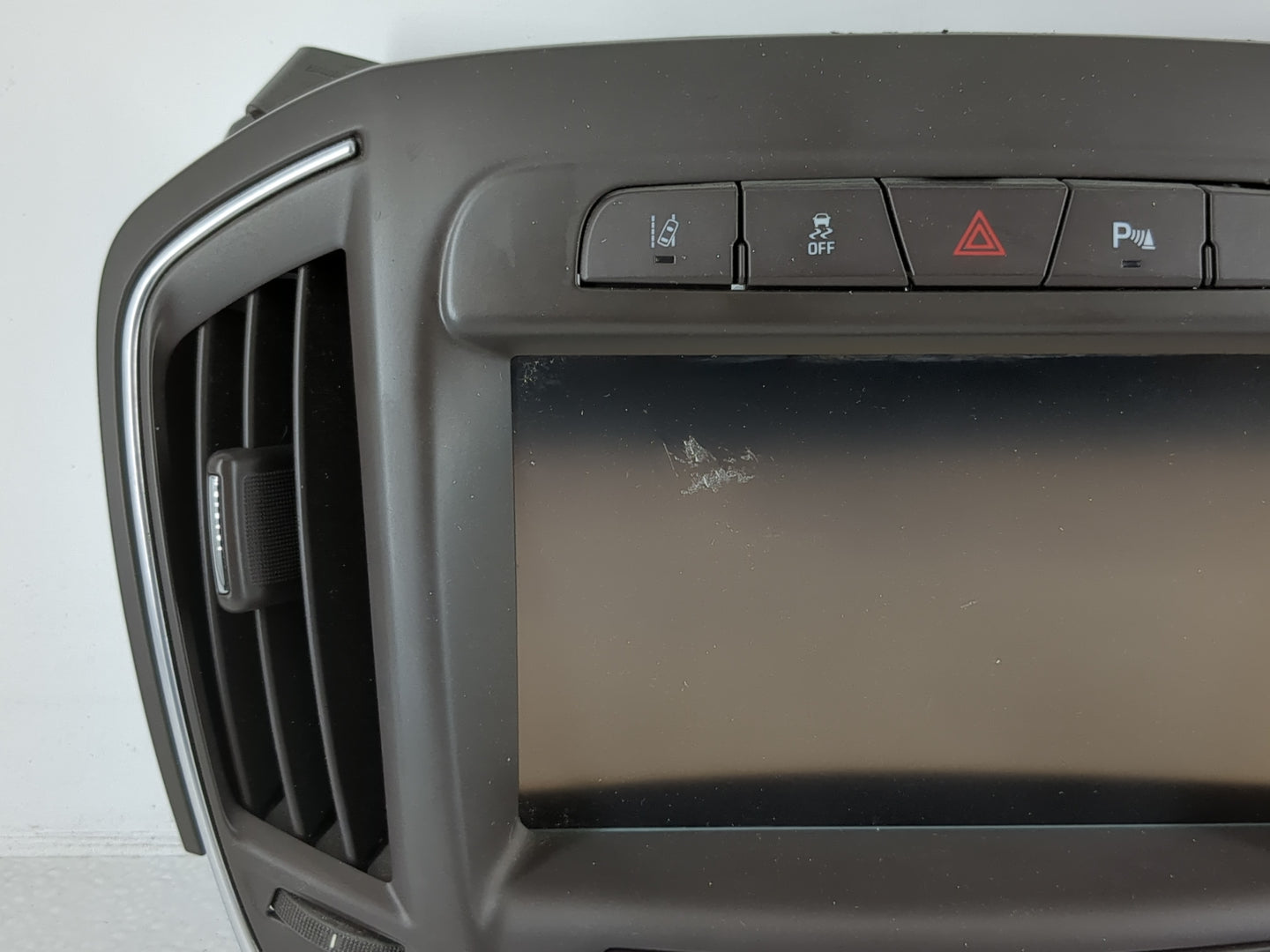 2015-2017 Buick Regal Radio AM FM Cd Player Receiver Replacement P/N:26681360 26202395, 26202394 Fits Fits 2015 2016 2017 OE