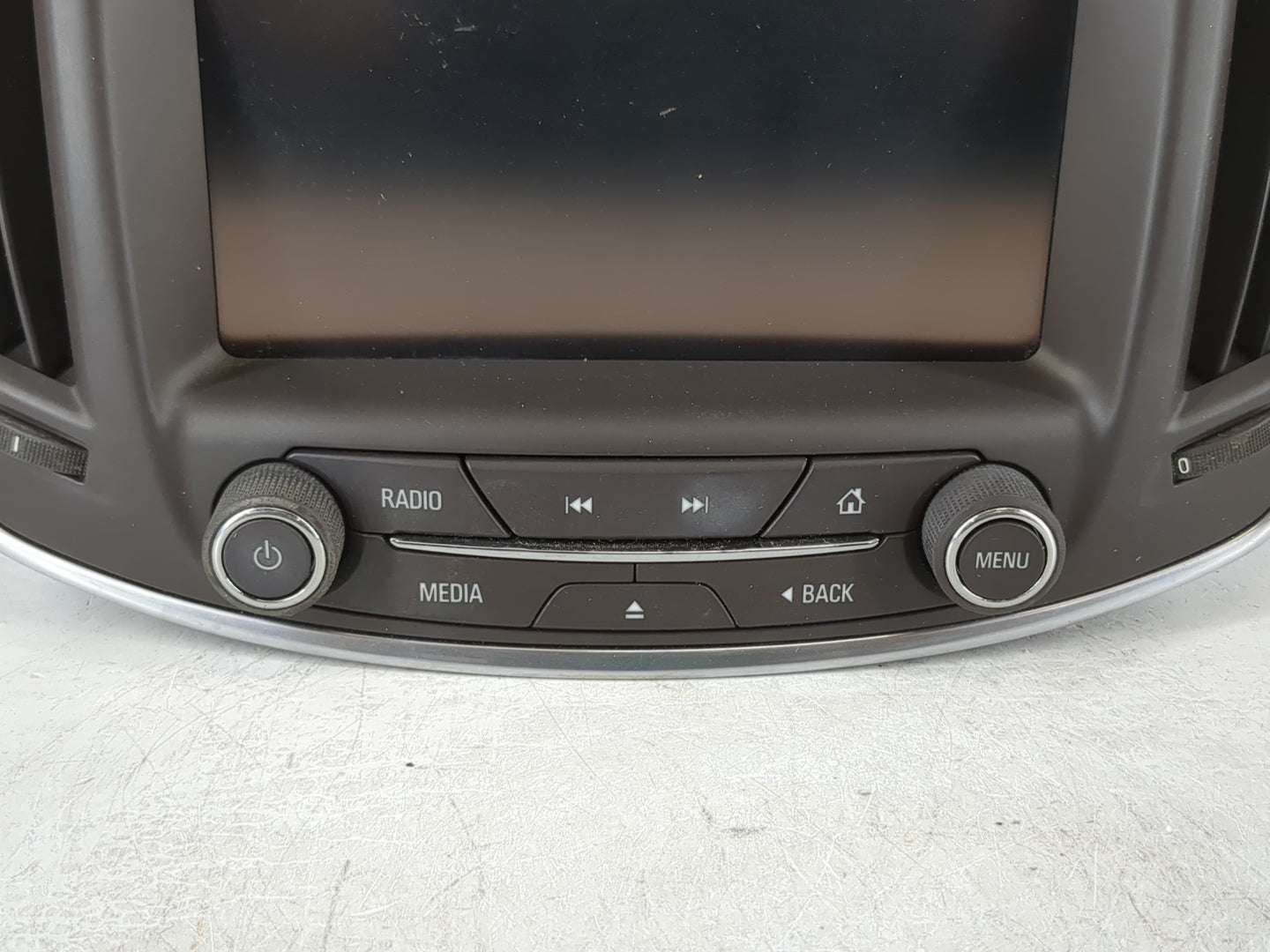 2015-2017 Buick Regal Radio AM FM Cd Player Receiver Replacement P/N:26681360 26202395, 26202394 Fits Fits 2015 2016 2017 OE