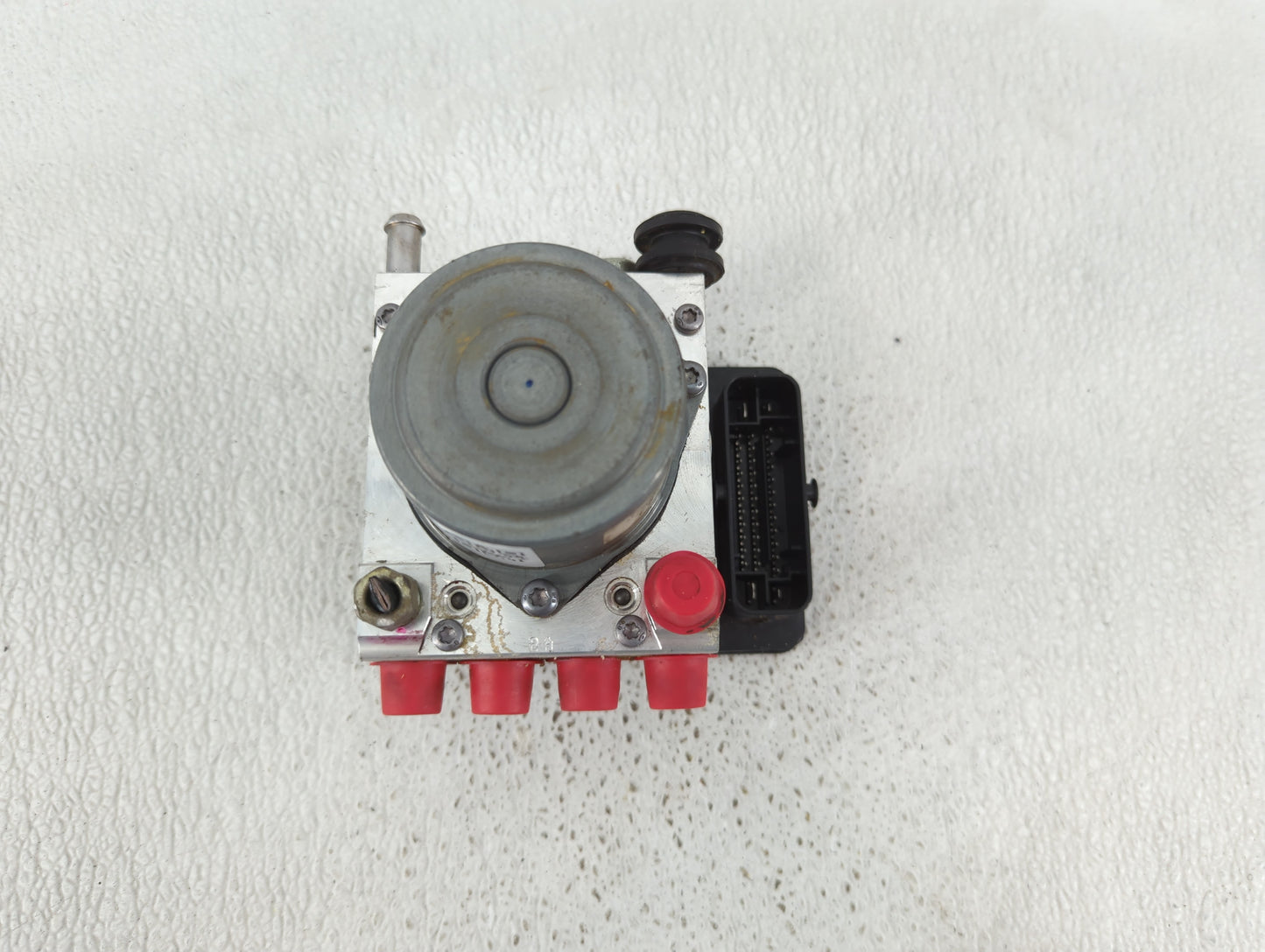 2016-2017 Buick Regal ABS Pump Control Module Replacement P/N:23321784 Fits Fits 2016 2017 OEM Used Auto Parts - Oemusedauto