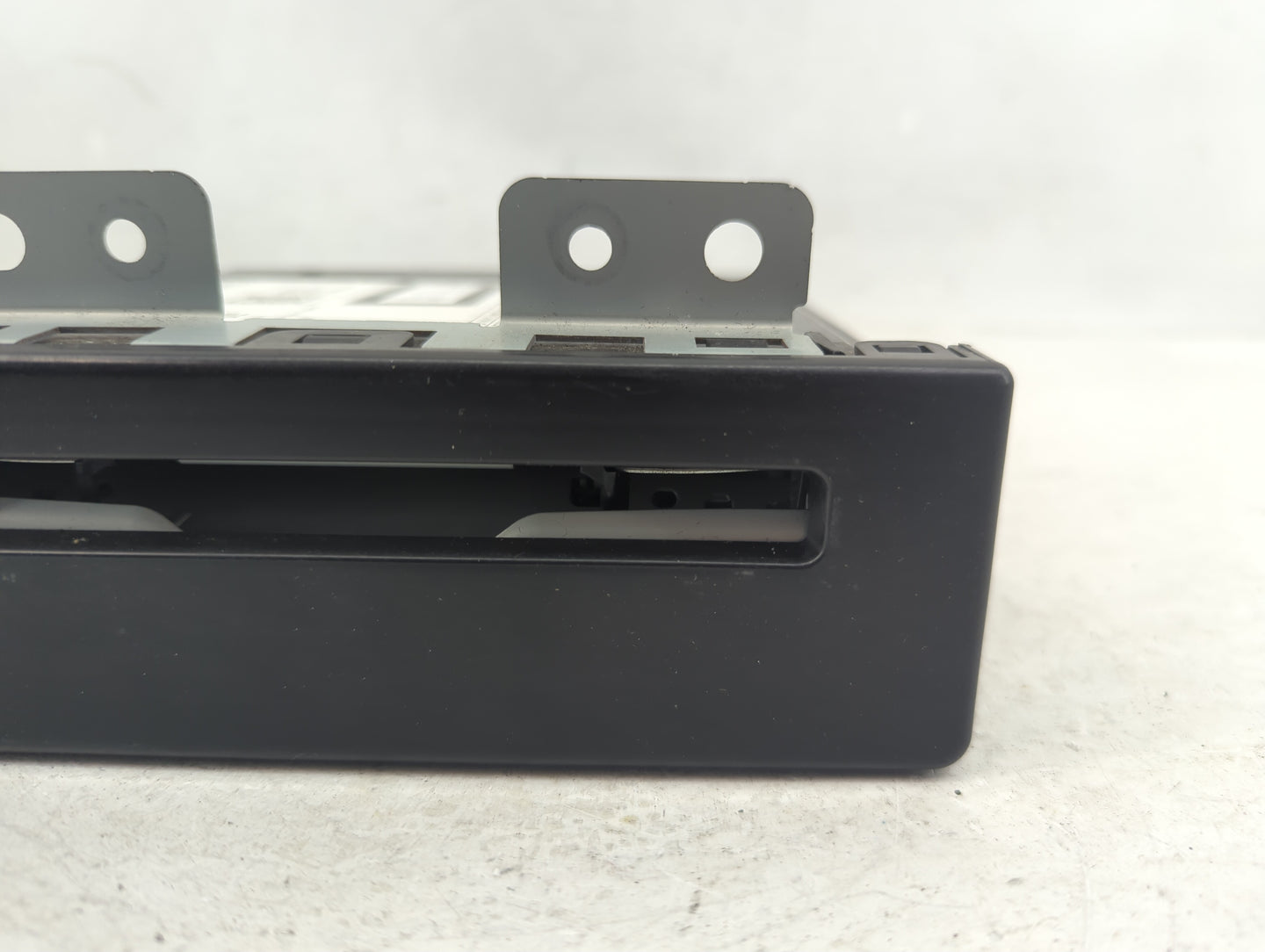 2015-2017 Buick Regal Radio AM FM Cd Player Receiver Replacement P/N:13594480 Fits Fits 2015 2016 2017 2018 2019 2020 OEM Us