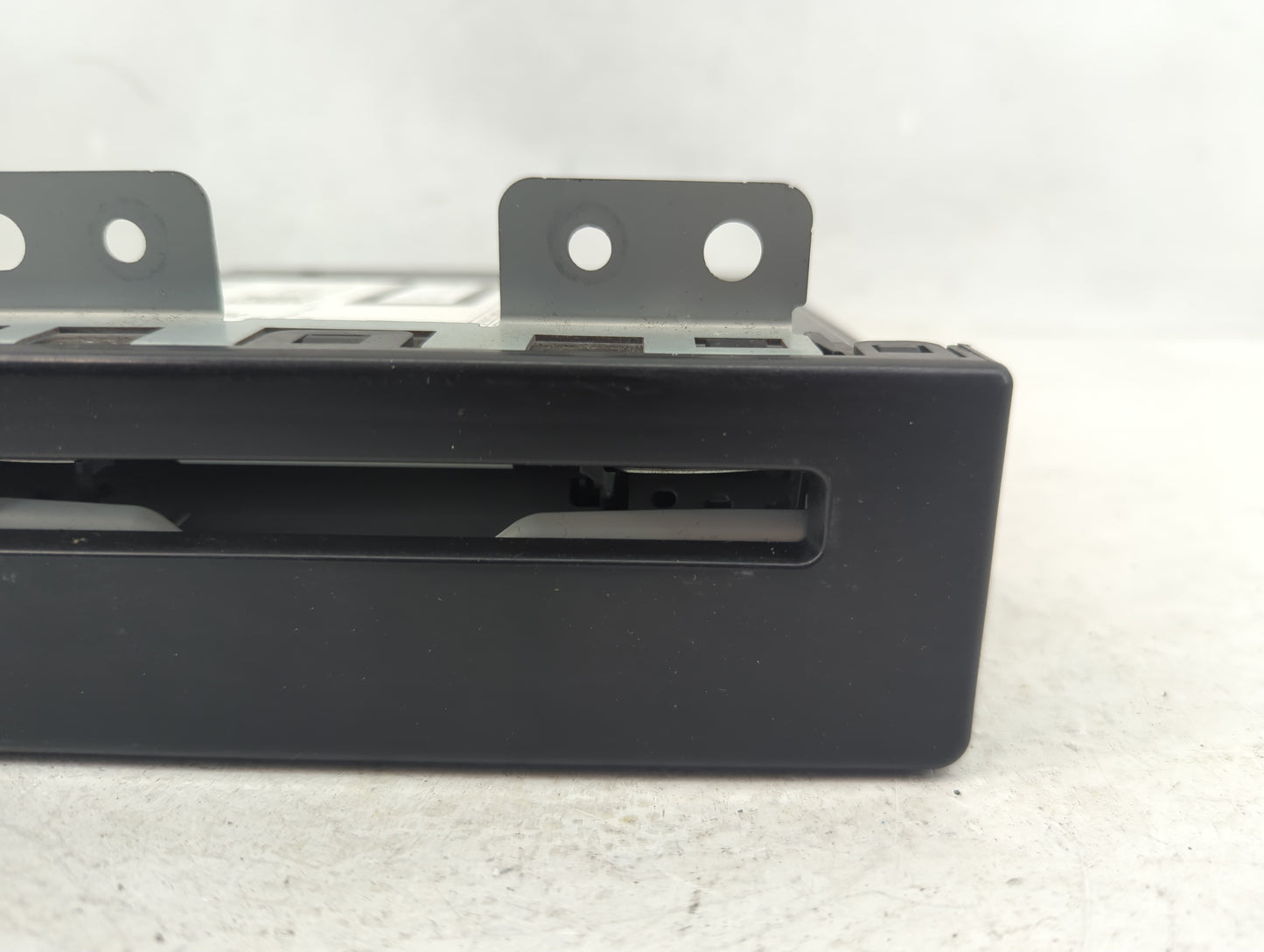 2015-2017 Buick Regal Radio AM FM Cd Player Receiver Replacement P/N:13594480 Fits Fits 2015 2016 2017 2018 2019 2020 OEM Us