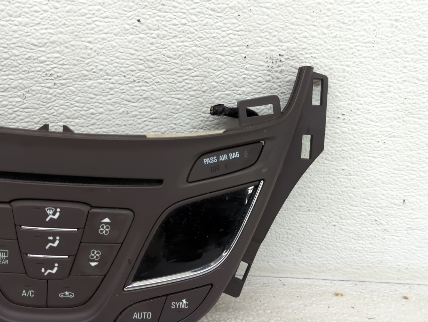 2014-2016 Buick Regal Climate Control Module Temperature AC/Heater Replacement Fits Fits 2014 2015 2016 OEM Used Auto Parts 