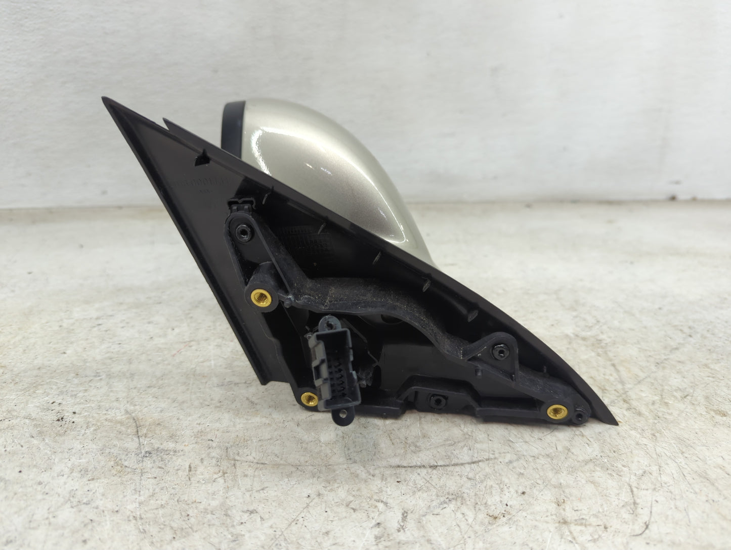 2012-2017 Buick Regal Driver Side View Mirror - Left Door Mirror OEM Used - Oemusedautoparts1.com
