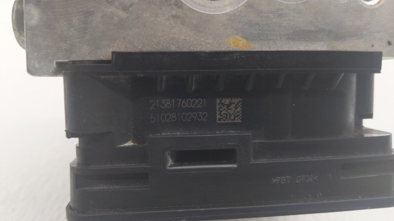 2016-2017 Buick Regal ABS Pump Control Module Replacement P/N:23321783 23321781 Fits Fits 2016 2017 OEM Used Auto Parts - Oe