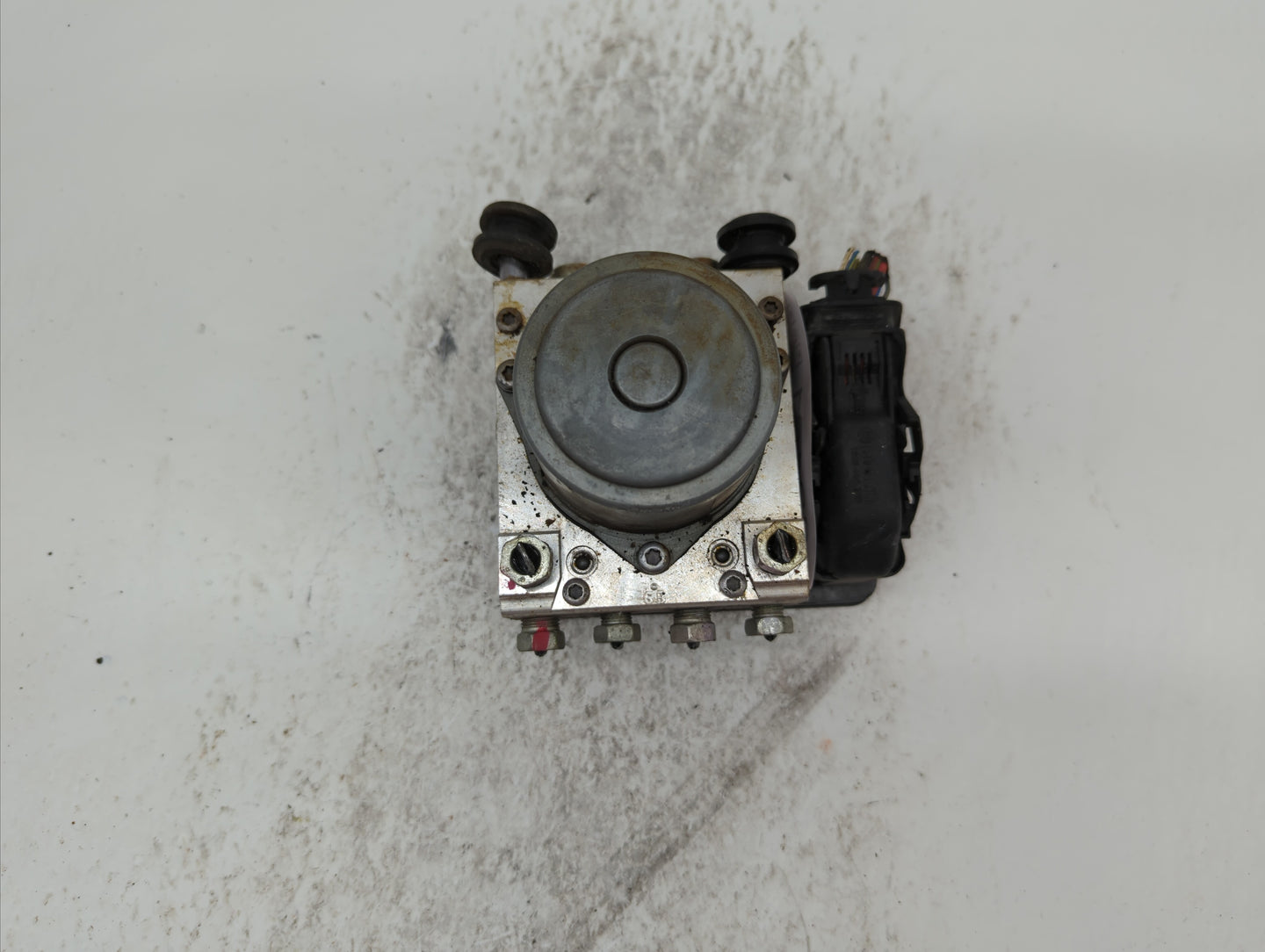 2016-2017 Buick Regal ABS Pump Control Module Replacement P/N:23383112 23321783, 23321781 Fits Fits 2016 2017 OEM Used Auto 