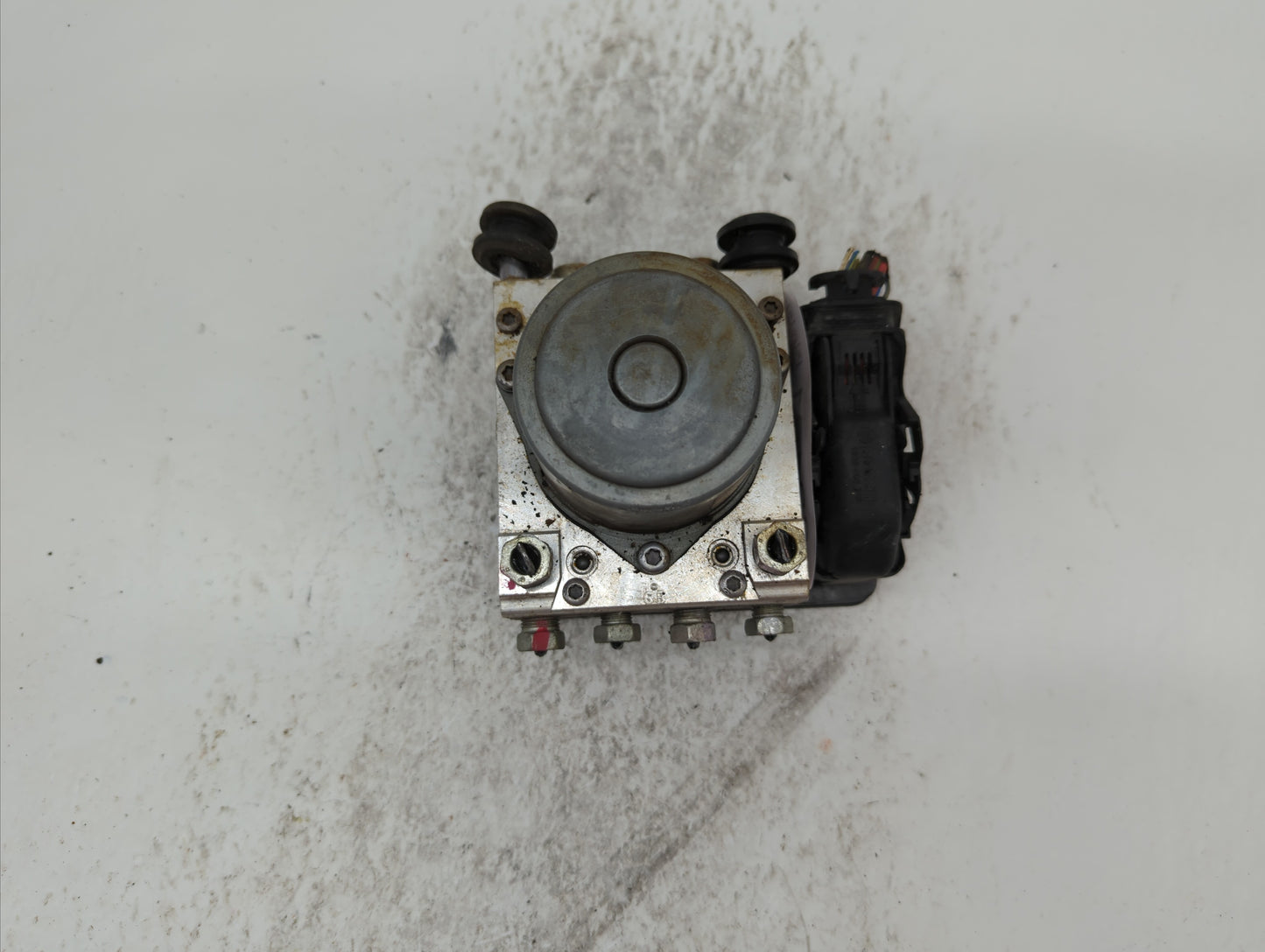 2016-2017 Buick Regal ABS Pump Control Module Replacement P/N:23383112 23321783, 23321781 Fits Fits 2016 2017 OEM Used Auto 