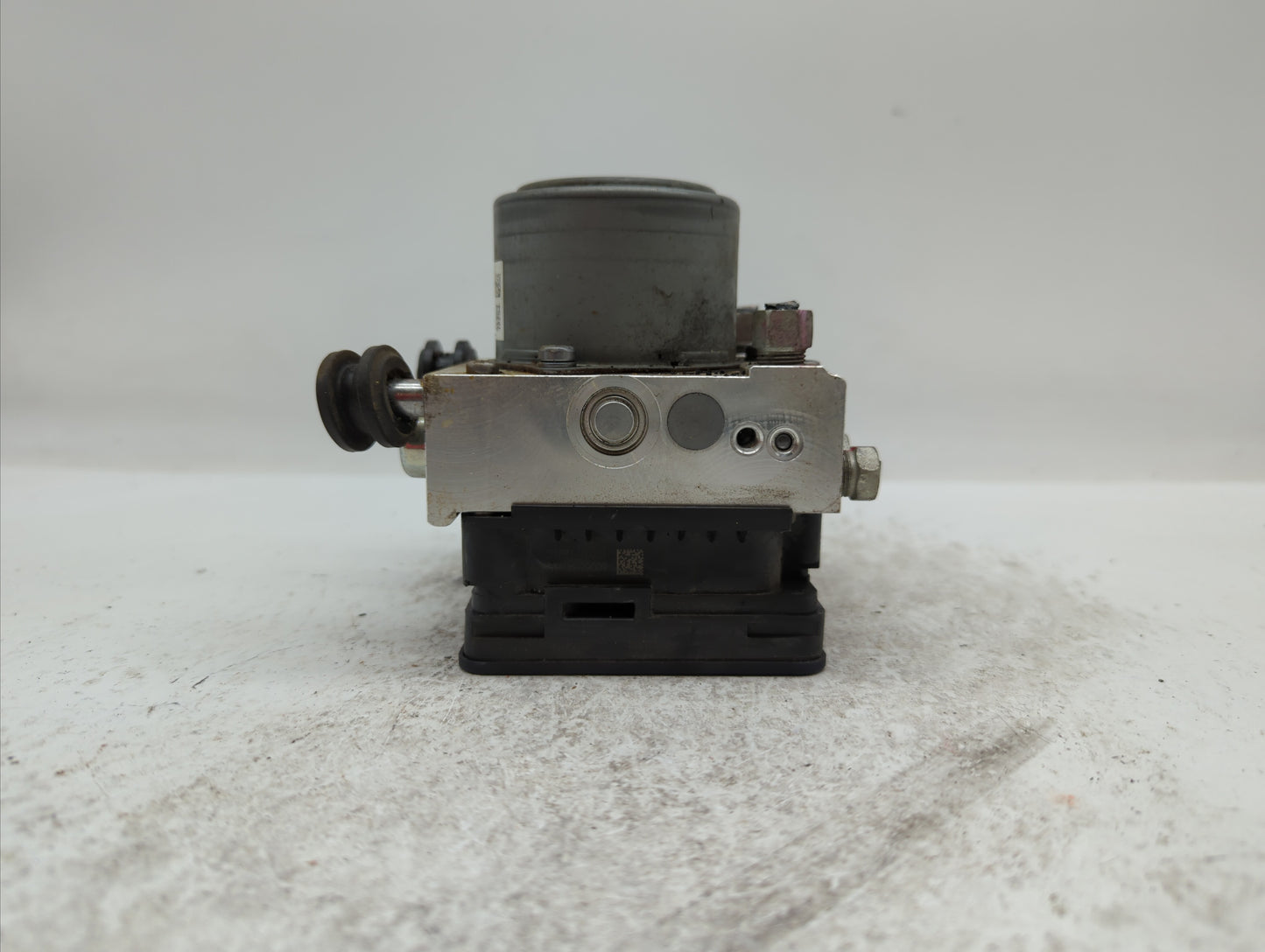 2016-2017 Buick Regal ABS Pump Control Module Replacement P/N:23383112 23321783, 23321781 Fits Fits 2016 2017 OEM Used Auto 