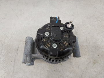2014-2017 Buick Regal Alternator Replacement Generator Charging Assembly Engine OEM P/N:TN104210-1902 13592810 Fits OEM Used Auto Parts