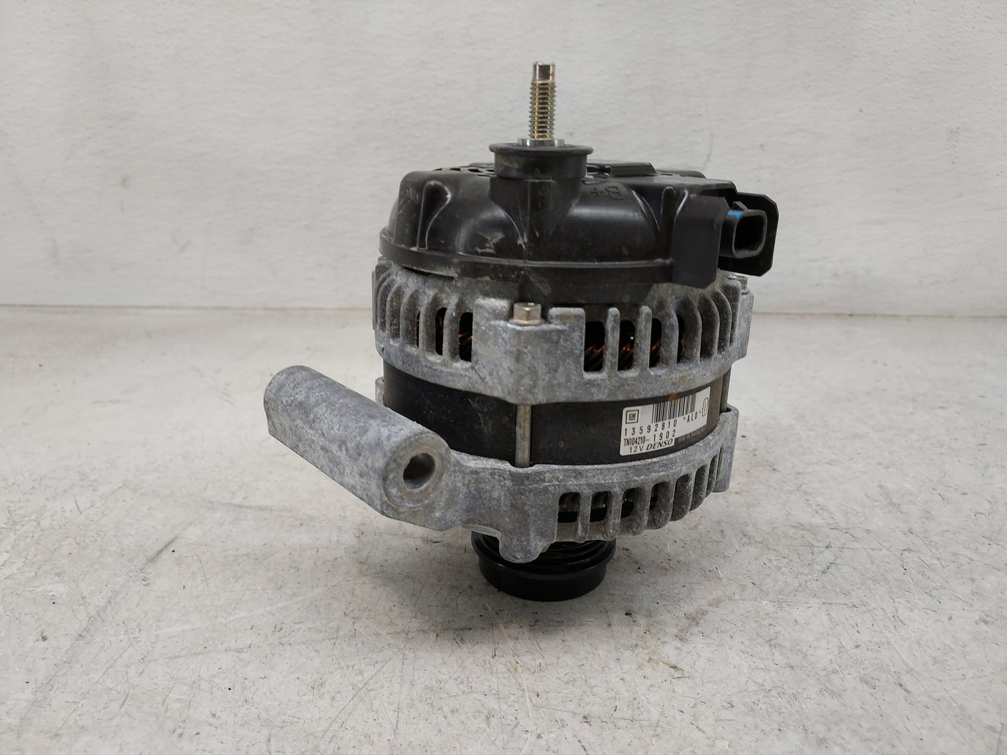 2014-2017 Buick Regal Alternator Replacement Generator Charging Assembly Engine OEM P/N:TN104210-1902 13592810 Fits OEM Used