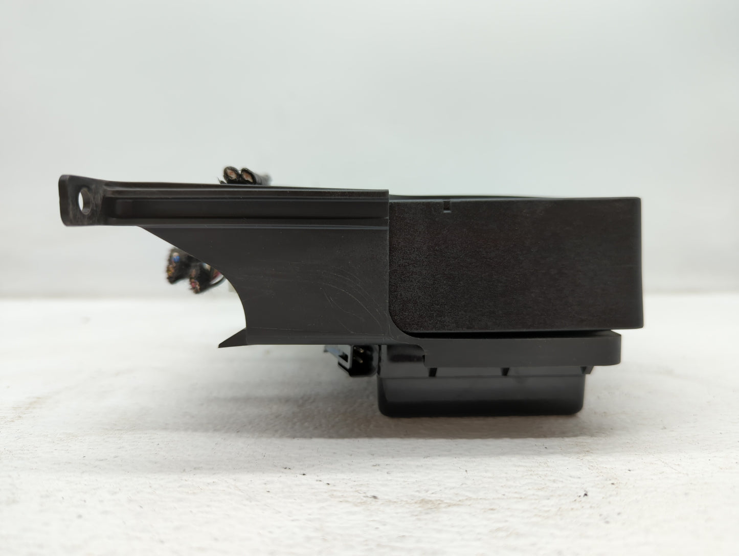 2016 Buick Regal Bluetooth Phone Communication Control Module Ccm Oem - Oemusedautoparts1.com