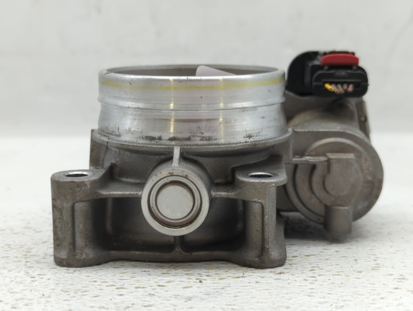 2014-2017 Buick Regal Throttle Body P/N:12627067DA Fits Fits 2013 2014 2015 2016 2017 2018 2019 2020 2021 OEM Used Auto Part