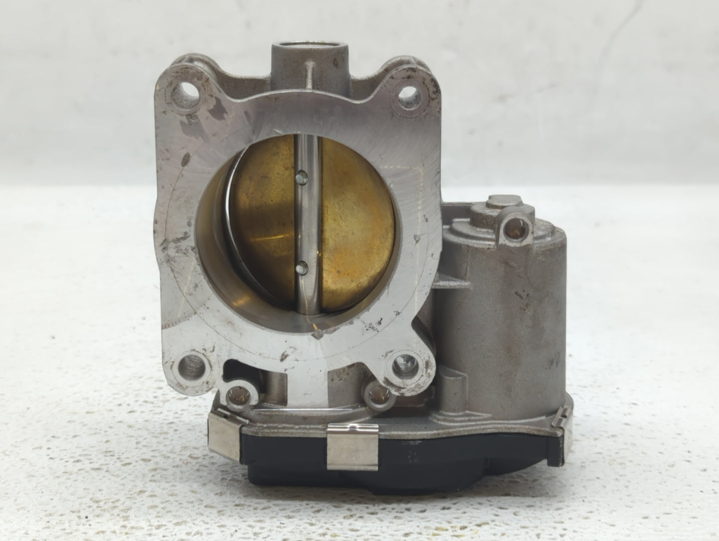 2014-2017 Buick Regal Throttle Body P/N:12627067DA Fits Fits 2013 2014 2015 2016 2017 2018 2019 2020 2021 OEM Used Auto Part