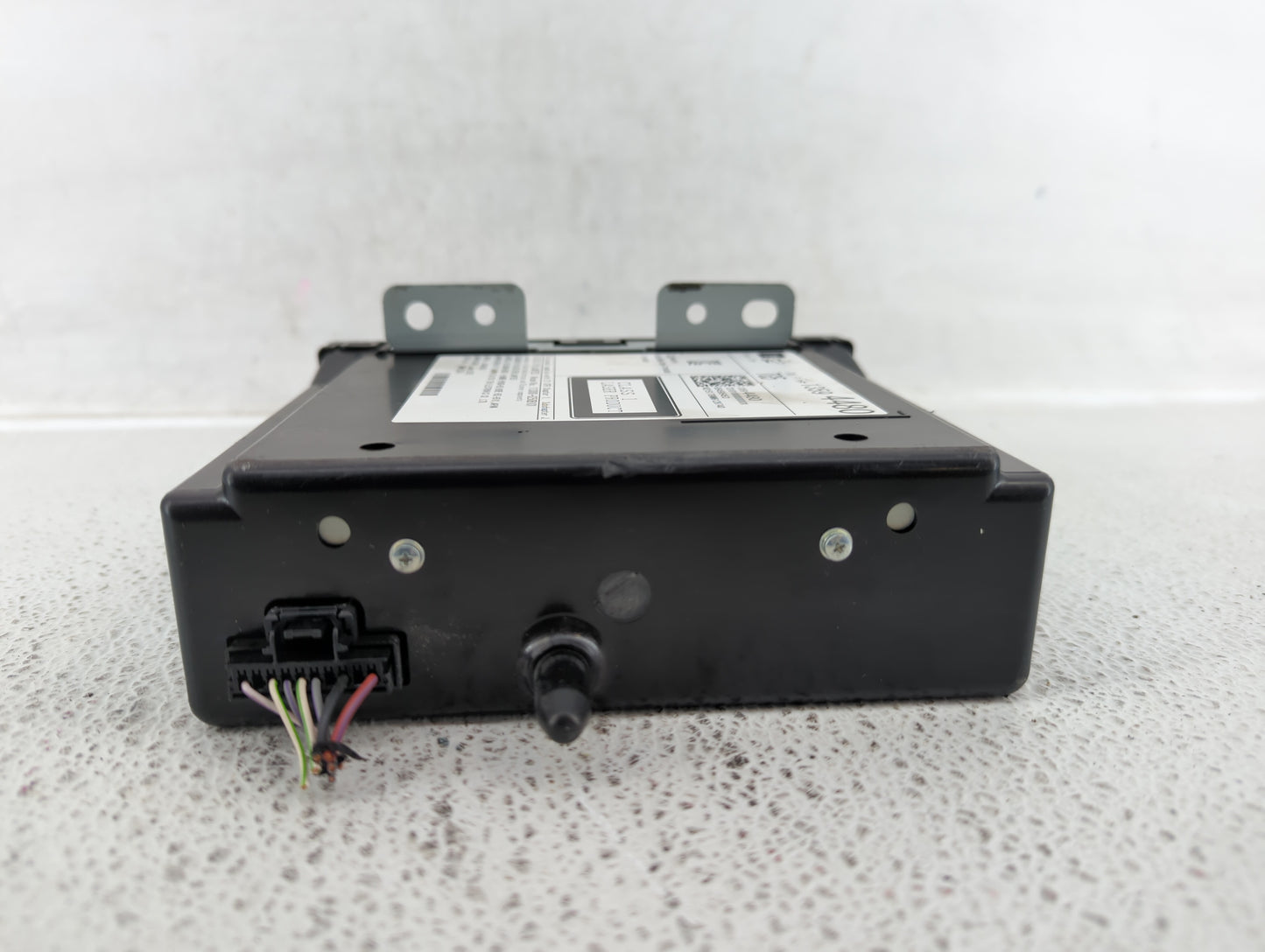 2015-2017 Buick Regal Am Fm Cd Player Radio Receiver - Oemusedautoparts1.com