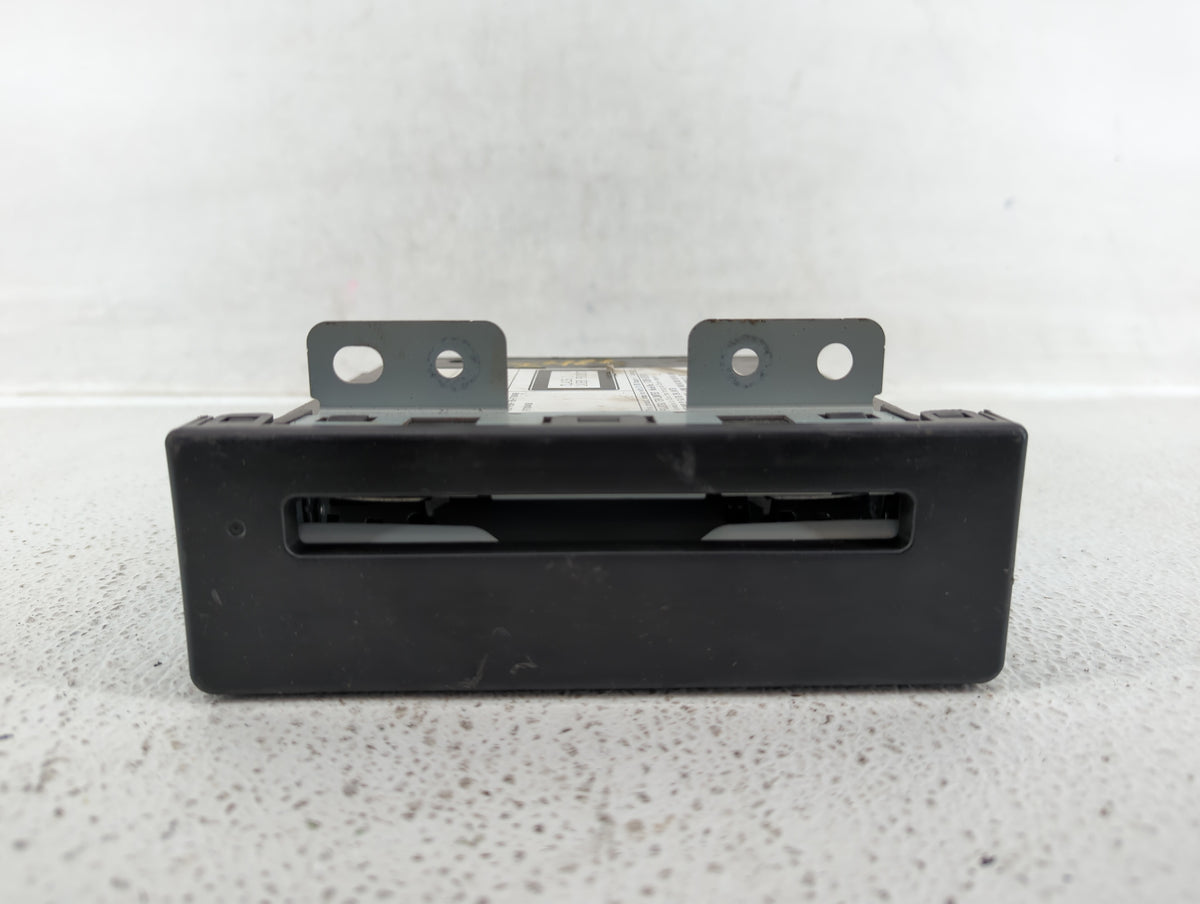 2015-2017 Buick Regal Am Fm Cd Player Radio Receiver 511029 - Oemusedautoparts1.com