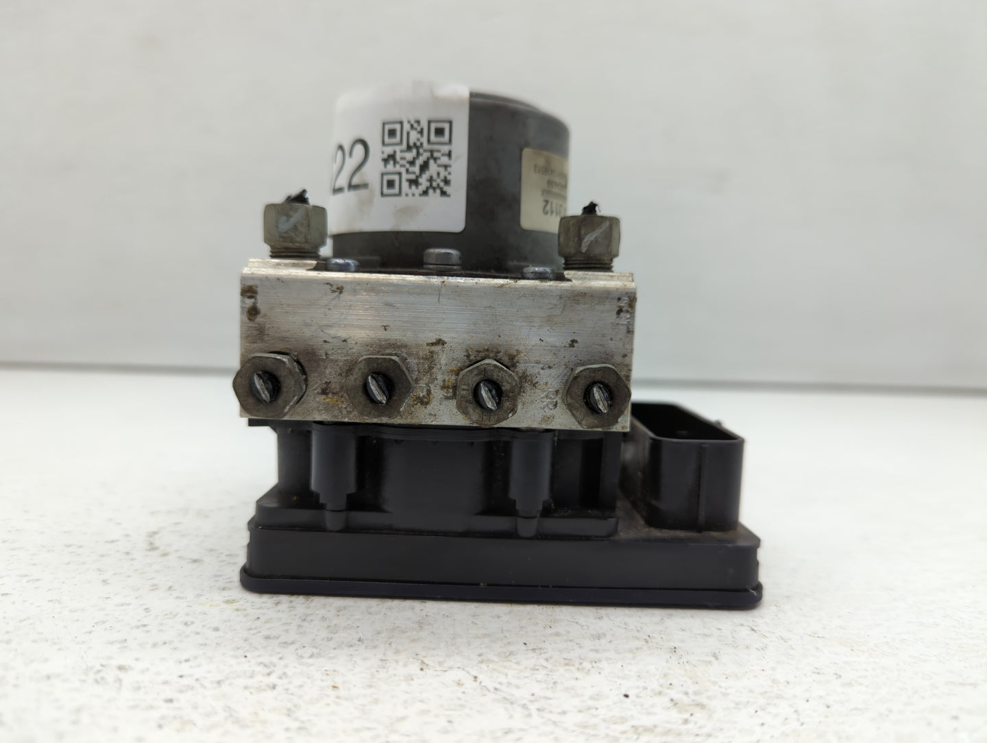 2016-2017 Buick Regal ABS Pump Control Module Replacement P/N:23383112 Fits Fits 2016 2017 OEM Used Auto Parts - Oemusedauto