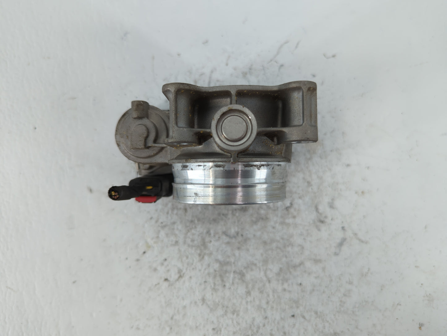 2014-2017 Buick Regal Throttle Body P/N:12627067DA Fits Fits 2013 2014 2015 2016 2017 2018 2019 2020 2021 OEM Used Auto Part