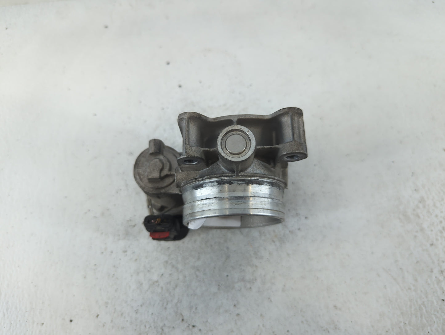2014-2017 Buick Regal Throttle Body P/N:12627067DA Fits Fits 2013 2014 2015 2016 2017 2018 2019 2020 2021 OEM Used Auto Part