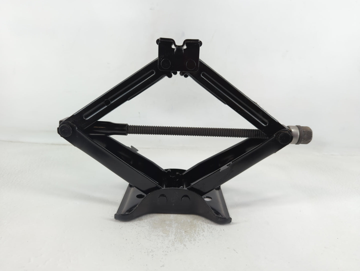 2016 Buick Regal Spare Scissor Car Jack - Oemusedautoparts1.com