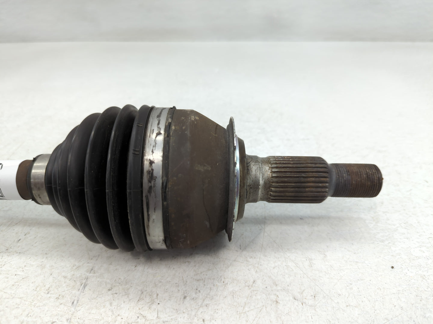 2014-2017 Buick Regal Axle Shaft Front Driver Cv C/v - Oemusedautoparts1.com