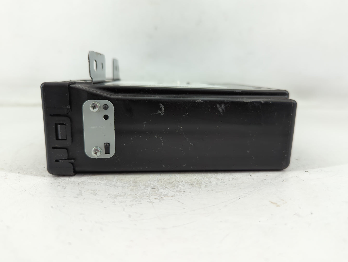 2016-2017 Buick Regal Radio AM FM Cd Player Receiver Replacement P/N:1394480 Fits Fits 2016 2017 OEM Used Auto Parts - Oemus