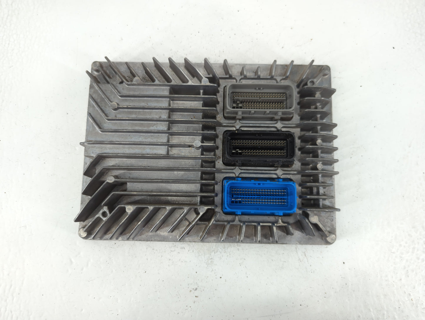 2013-2016 Buick Regal PCM Engine Control Computer ECU ECM PCU OEM P/N:12666132 E39A Fits Fits 2013 2014 2015 2016 OEM Used A