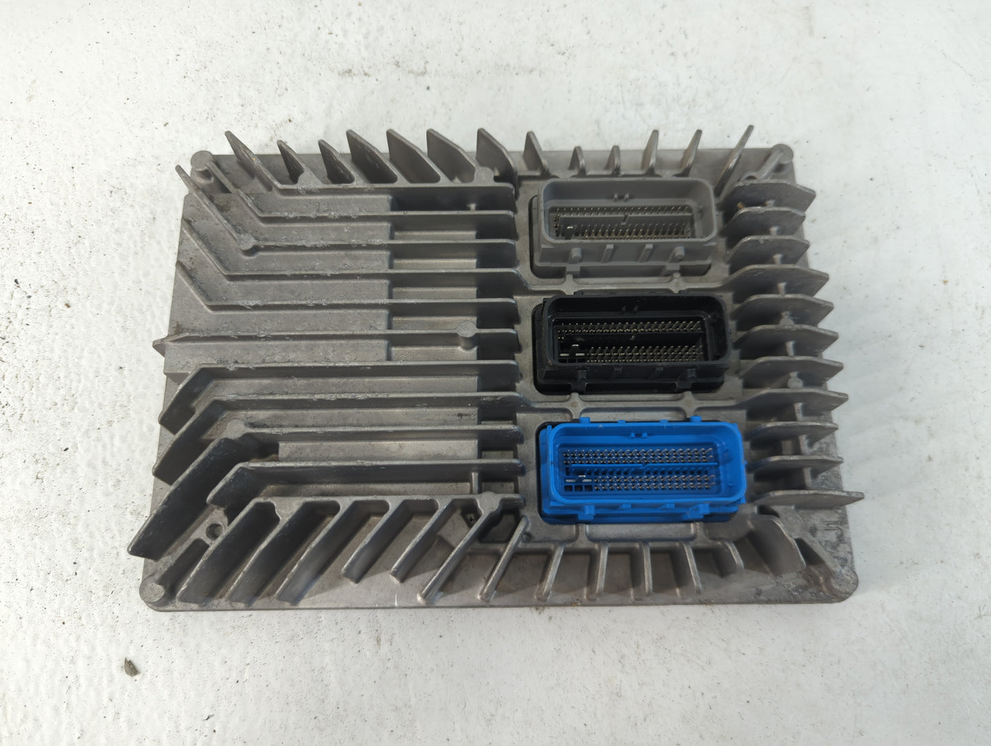 2013-2016 Buick Verano PCM Engine Control Computer ECU ECM PCU OEM P/N:12651807 Fits Fits 2013 2014 2015 2016 OEM Used Auto 