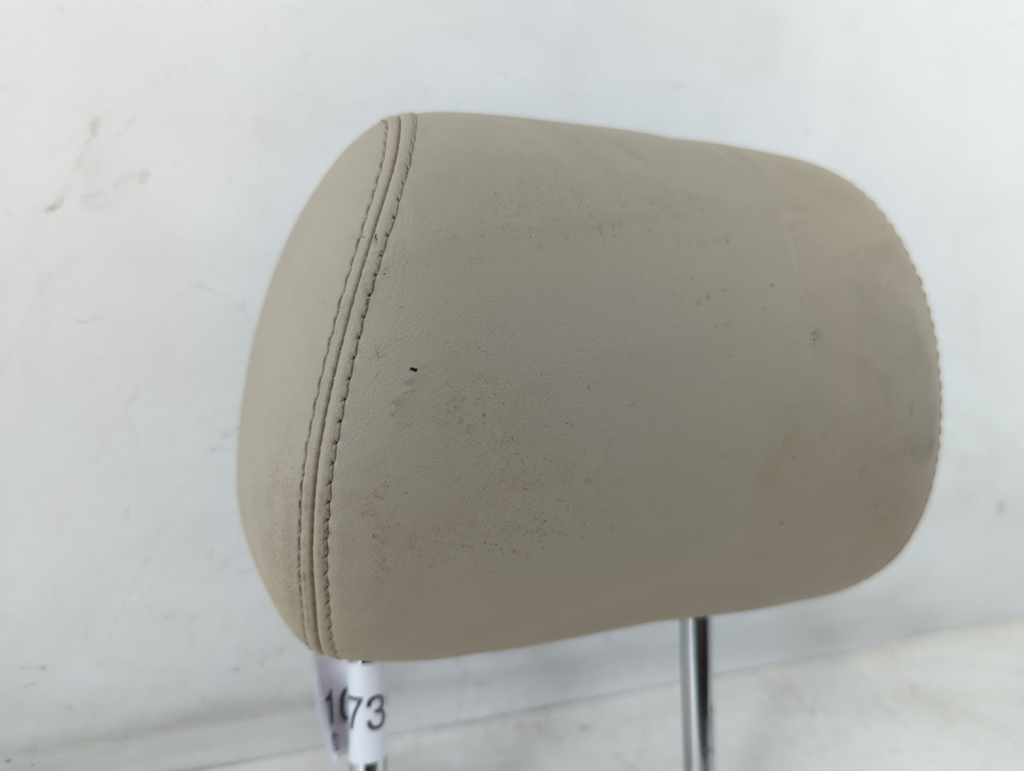 2016-2017 Buick Verano Headrest Head Rest Rear Seat Fits Fits 2016 2017 OEM Used Auto Parts - Oemusedautoparts1.com