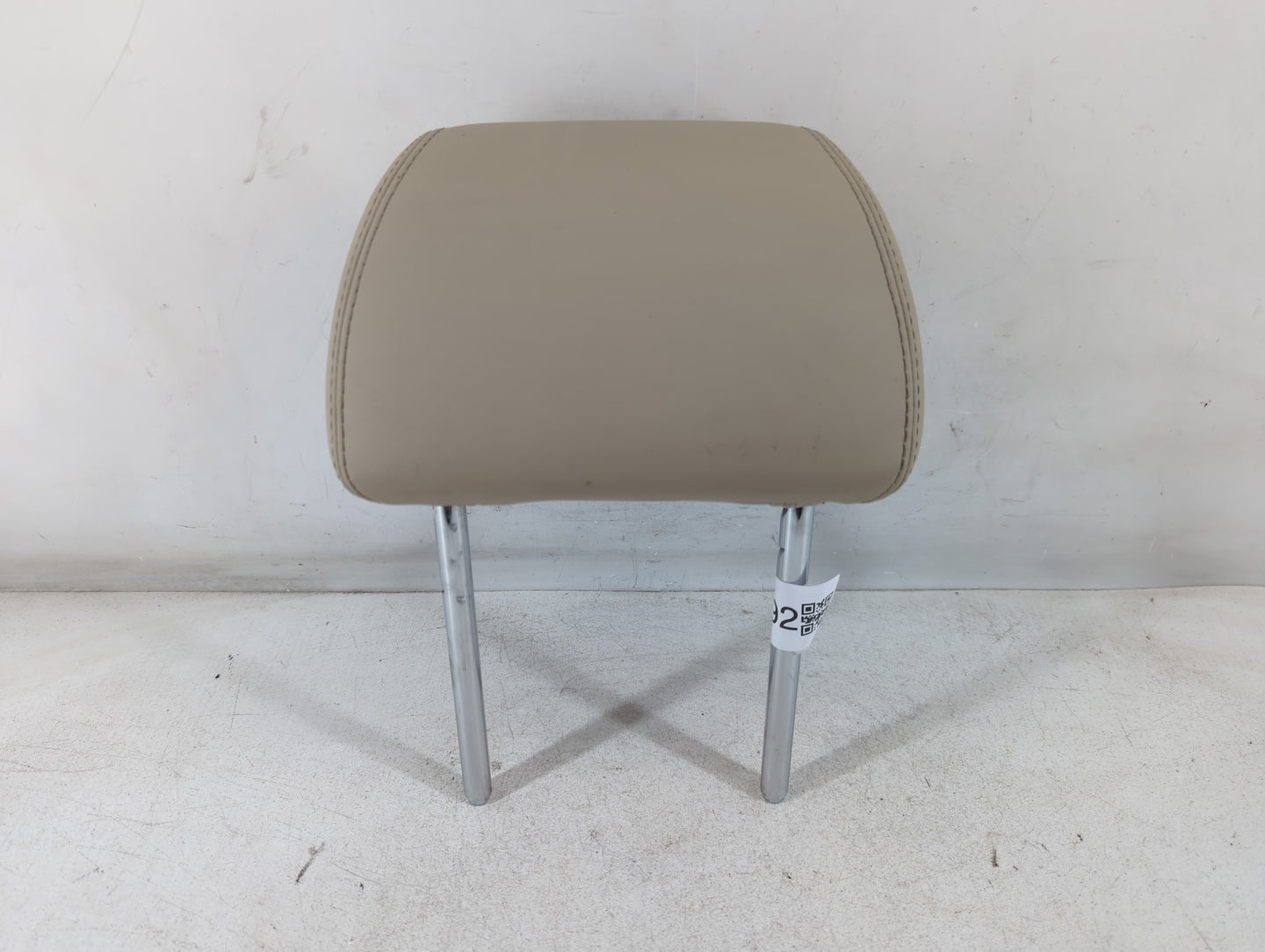 2016-2017 Buick Verano Headrest Head Rest Rear Seat Fits Fits 2016 2017 OEM Used Auto Parts - Oemusedautoparts1.com