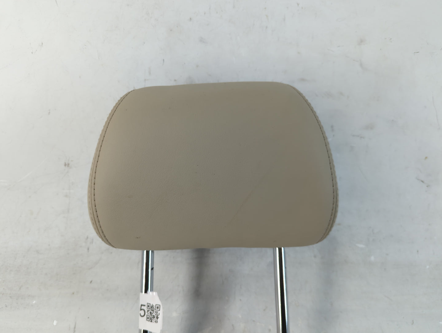 2016-2017 Buick Verano Headrest Head Rest Rear Seat Fits Fits 2016 2017 OEM Used Auto Parts - Oemusedautoparts1.com