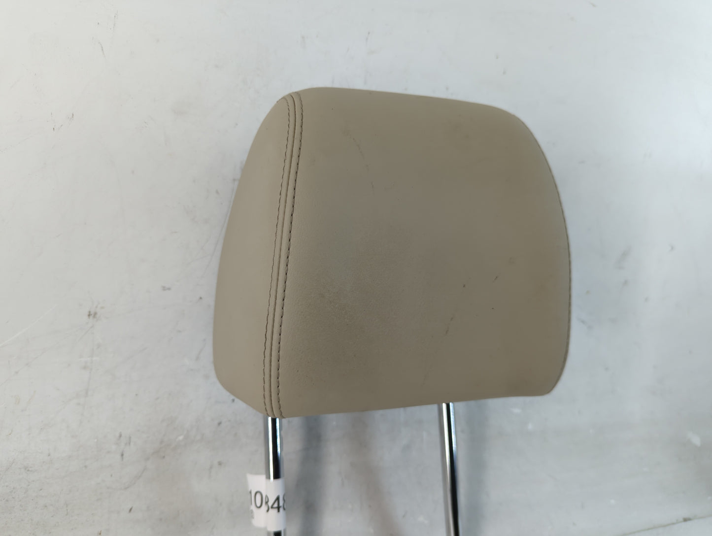 2015-2017 Buick Verano Headrest Head Rest Front Driver Passenger Seat Fits Fits 2015 2016 2017 OEM Used Auto Parts - Oemused