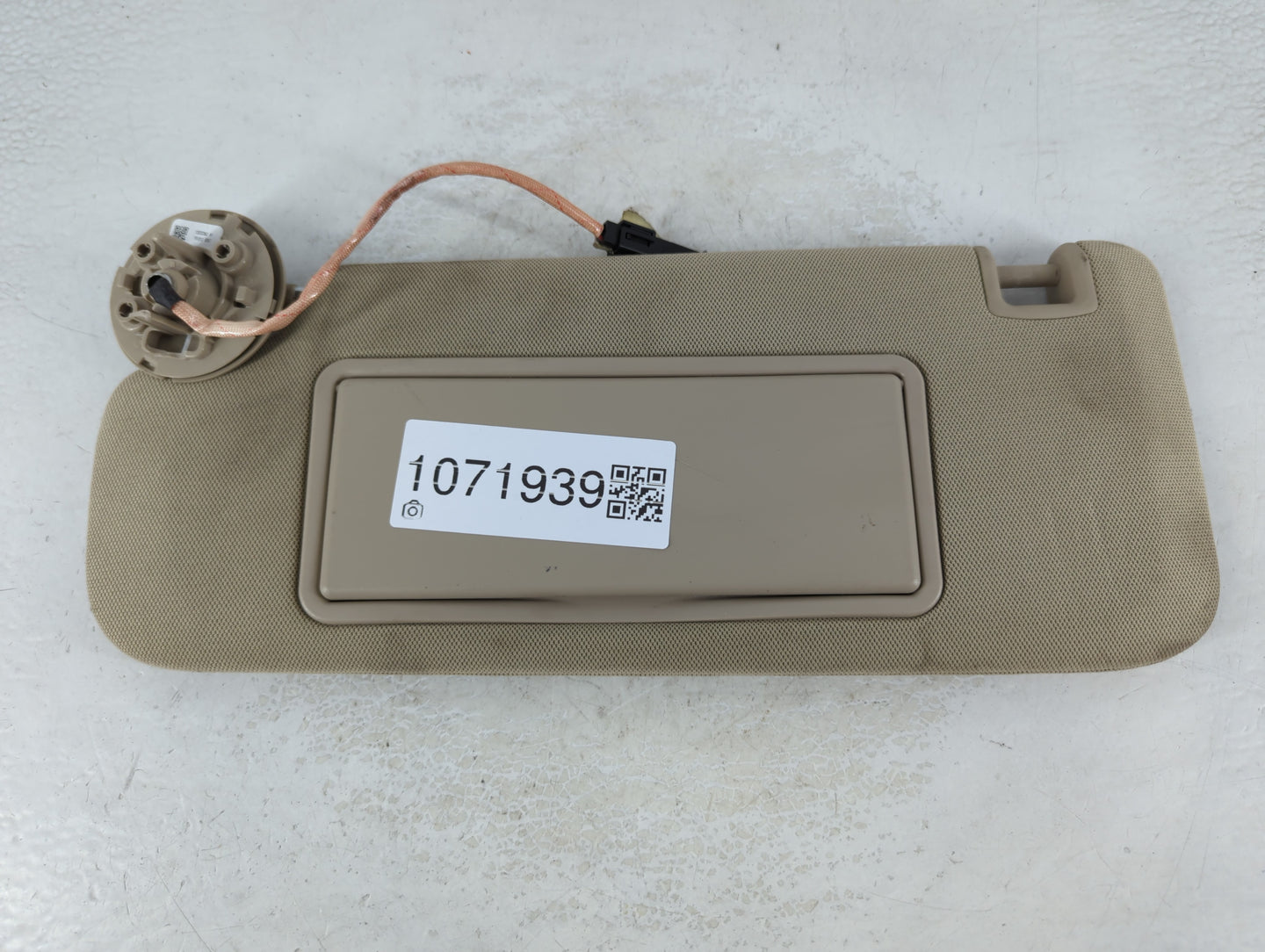 2012-2017 Buick Verano Sun Visor Shade Replacement Driver Left Mirror Fits Fits 2012 2013 2014 2015 2016 2017 OEM Used Auto 