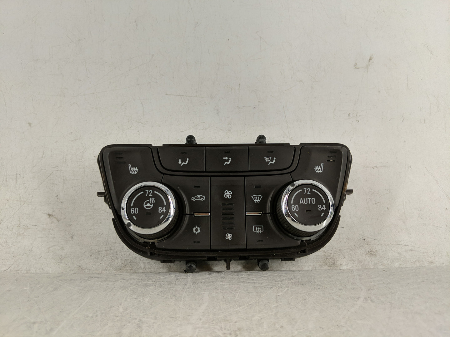 2012-2017 Buick Verano Climate Control Module Temperature AC/Heater Replacement P/N:22944959 Fits OEM Used Auto Parts - Oemu