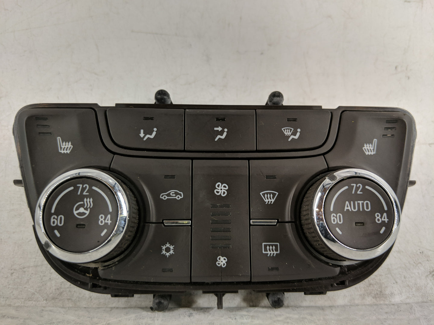 2012-2017 Buick Verano Climate Control Module Temperature AC/Heater Replacement P/N:22944959 Fits OEM Used Auto Parts - Oemu
