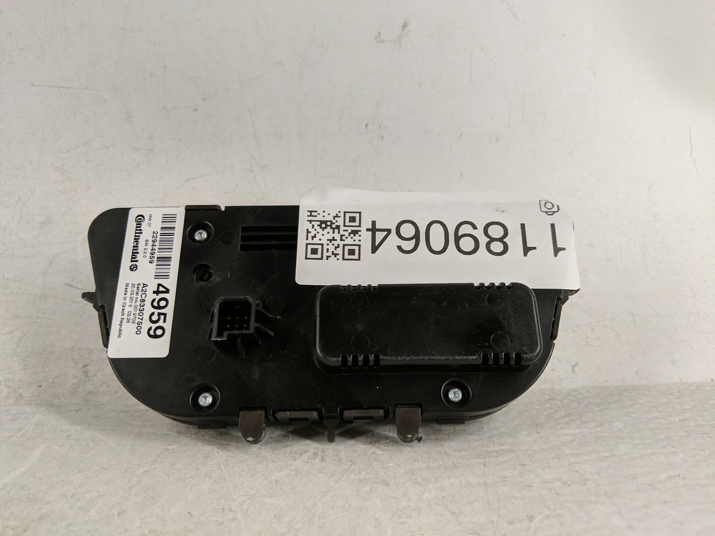 2012-2017 Buick Verano Climate Control Module Temperature AC/Heater Replacement P/N:22944959 Fits OEM Used Auto Parts - Oemu
