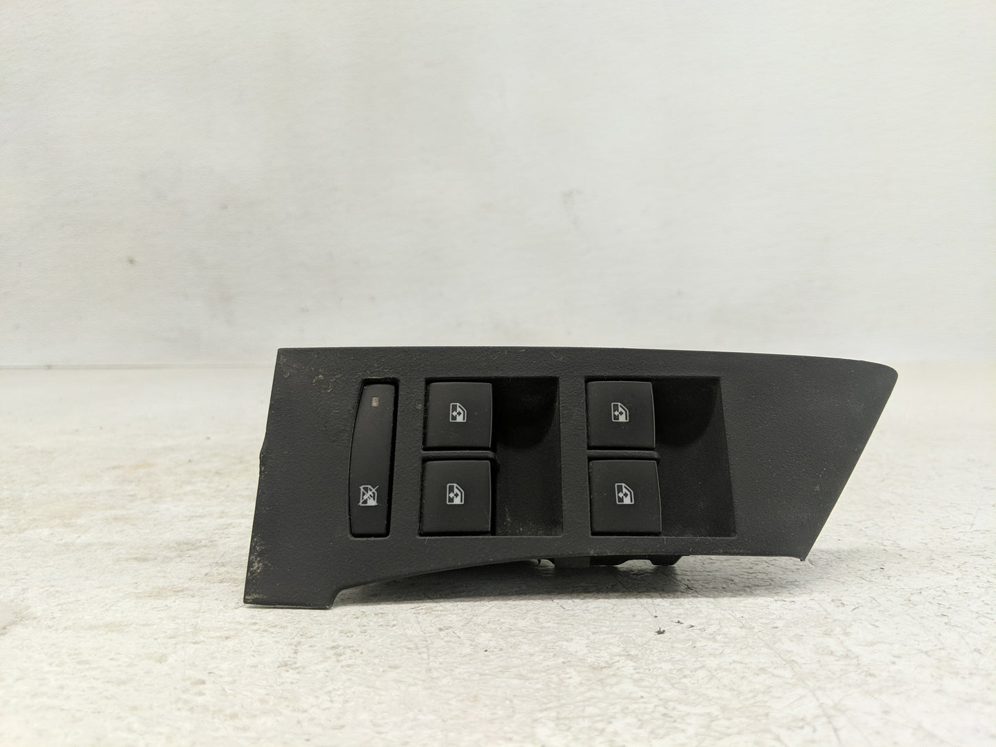 2015-2017 Buick Verano Master Power Window Switch Replacement Driver Side Left Fits Fits 2015 2016 2017 OEM Used Auto Parts 