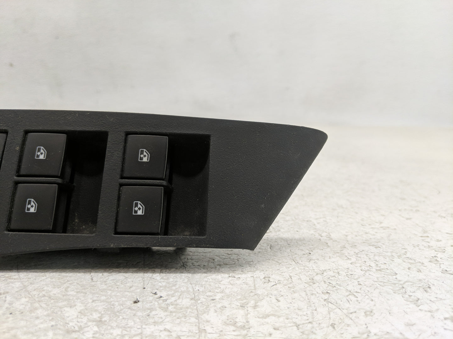 2015-2017 Buick Verano Master Power Window Switch Replacement Driver Side Left Fits Fits 2015 2016 2017 OEM Used Auto Parts 
