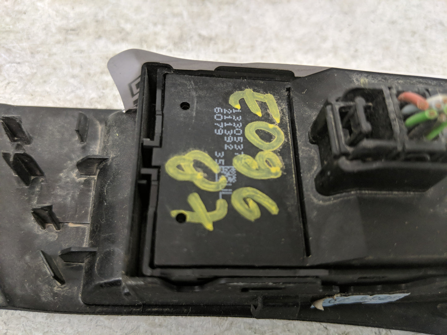 2015-2017 Buick Verano Master Power Window Switch Replacement Driver Side Left Fits Fits 2015 2016 2017 OEM Used Auto Parts 